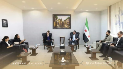 وزير التنمية الإدارية يلتقي وفد منظمة العفو الدولية لتعزيز التعاون وحقوق الإنسان في سوريا